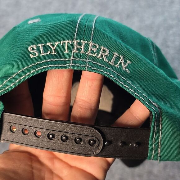 Harry Potter Slytherin Snapback Cap (OS fits most) - Picture 3 of 5